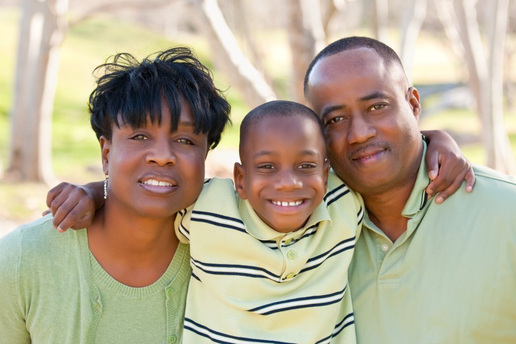 Lesbische glückliche afroamerikanische familien - Hoher Kalifornien.